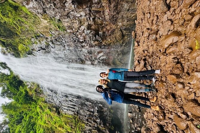 Materuni waterfall , coffee tour and hotsprings (chemka ) - Guide style, languages, and group size