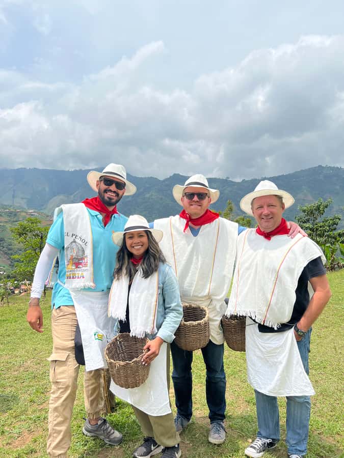 Medellín: Coffee Tour Experience at a Coffee Farm - Key points to know before you book