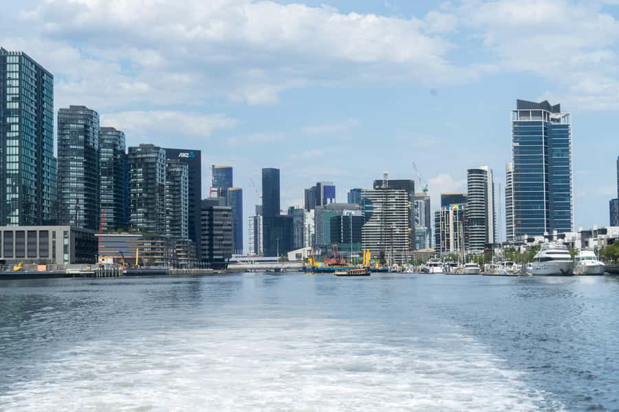 Melbourne City Cruise with Tea, Coffee, and Commentary - Is $29 good value for one hour?