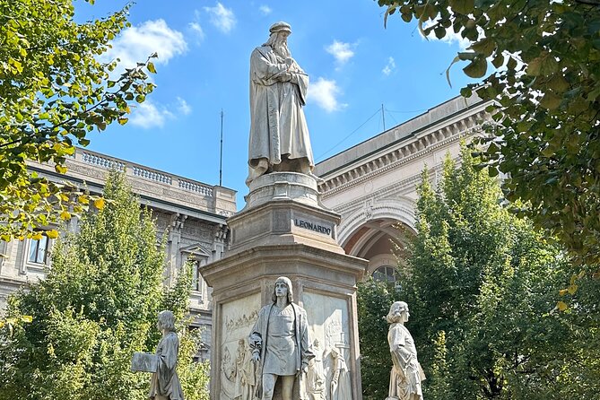 Milan Coffee & History Crawl with a Licensed Tour Guide - The Duomo stop adds stories beyond the façade