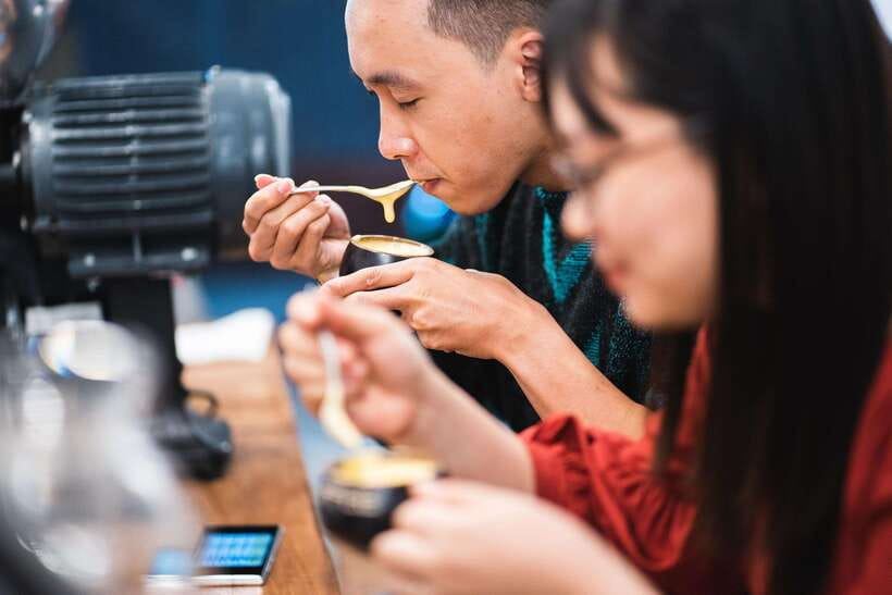 NYNA Coffee Culture- Egg Coffee/Salted Coffee/Coconut Coffee - Timing, language, and practical planning