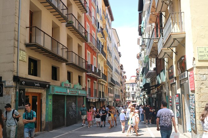 Pamplona Highlights Walking Tour with Coffee and Churros Break - City walls, a medieval view, and the Camino