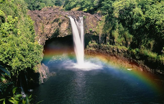 Private Big Island Tour: Coffee, Beaches, Volcanos, Waterfalls - Hawaiʻi Volcanoes National Park: where the day earns its mileage