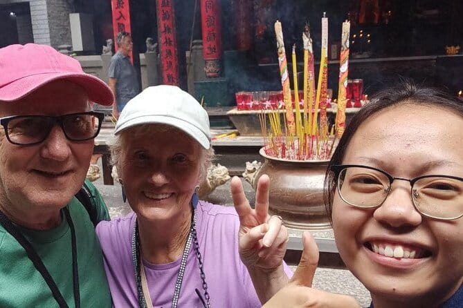 Private Ho Chi Minh City Tour from Port & Vietnamese Egg Coffee - Emperor Jade Pagoda and Ngoc Hoang Temple