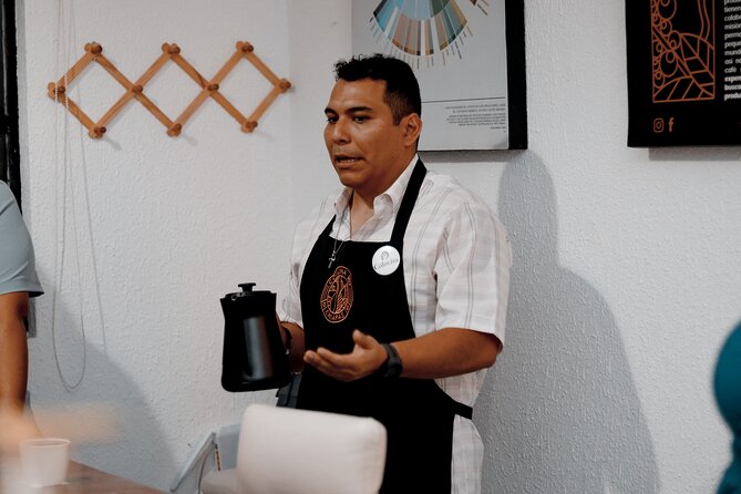 Private Tasting of Chiapas Coffees for 2 Hours - Five cups that show Chiapas coffee in different ways