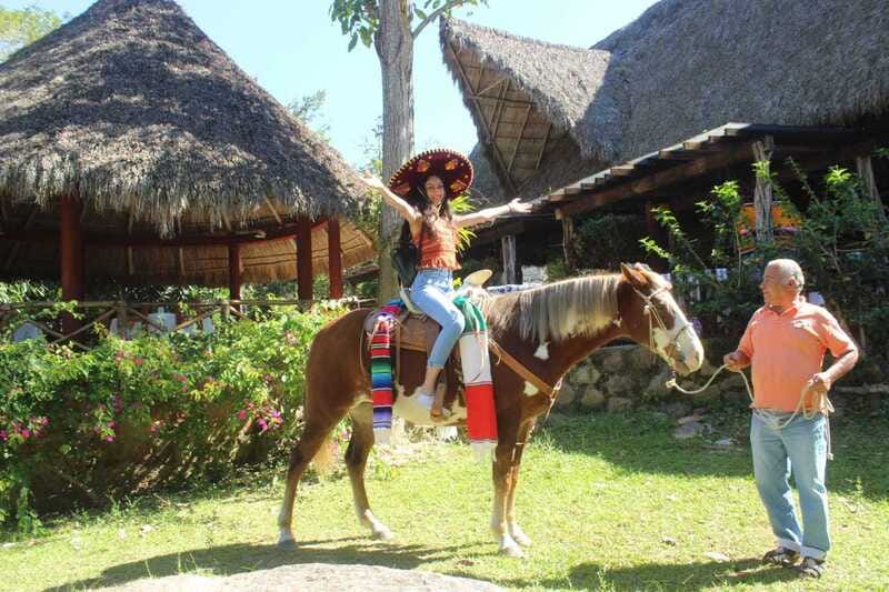Puerto Vallarta: City Tour, Tequila and Coffee Factory Tour - Guides make a real difference