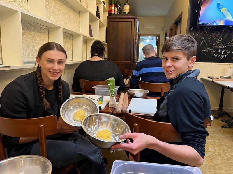 Rome: Pasta Cooking Class with Wine, Coffee, and Limoncello - From cooking lesson to pasta lunch