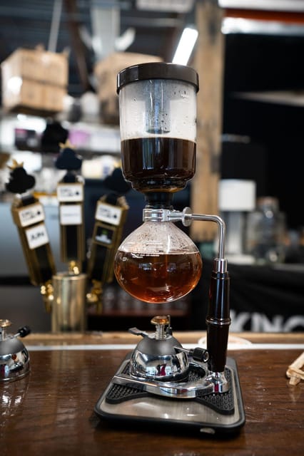 Seattle: Roasted in Seattle Ultimate Coffee Tour - Local cafés beyond the famous logo