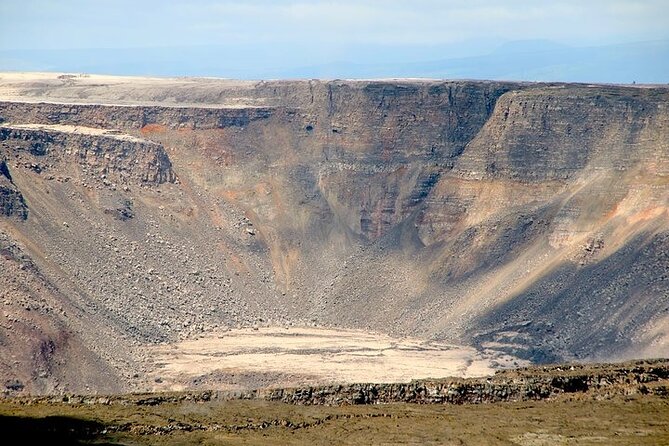 Small-Group Big Island Tour: Hawaii Volcanoes National Park and Kona Coffee Farm - From Kona coffee country to Captain Cook