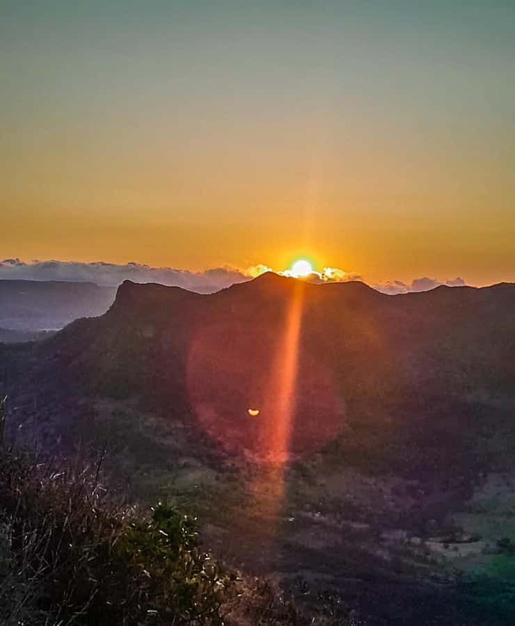 Sunrise hike at Le Morne Brabant with Local Guides (UNESCO) - The rocky upper section needs steady feet