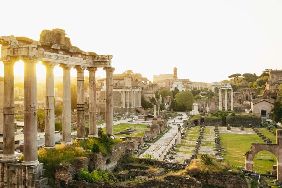 Sunrise in Rome: Small Group E-Bike Tour & Italian breakfast - Key points at a glance