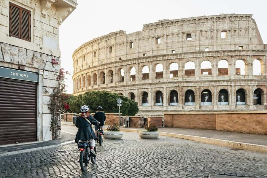 Sunrise in Rome: Small Group E-Bike Tour & Italian breakfast - Coffee and cornetto at Sant’Eustachio Il Caffè