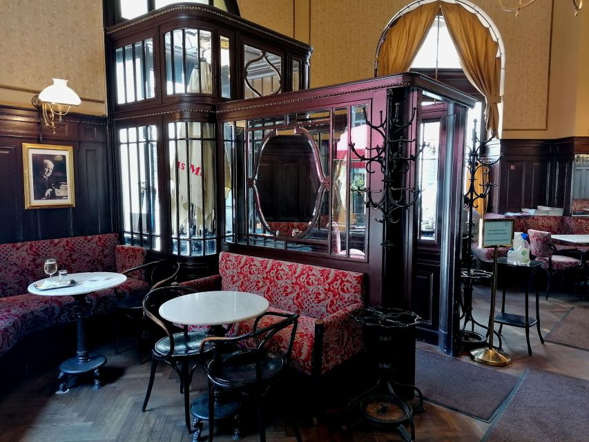 Sweet Vienna Tour: Home of Cakes and Cafe Culture - When this tour is good value