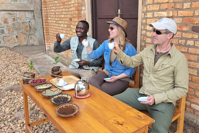 Tea and coffee tours - Following coffee from harvest to washing
