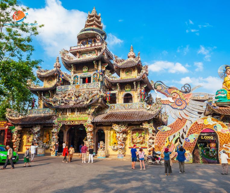 Tea & Coffee Tour - The colorful architecture of Linh Phuoc Pagoda