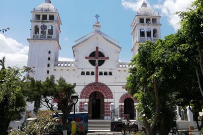 The Classic Ruta de las Flores : Towns, Coffee Tour & Hot Springs