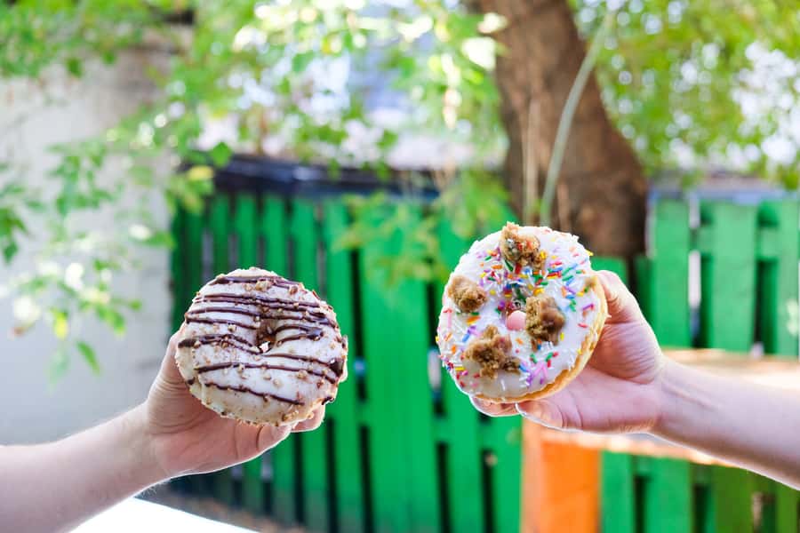 Toronto: Guided Donut Walking Tour with Tastings and Coffee - Why this donut walk works so well in Toronto