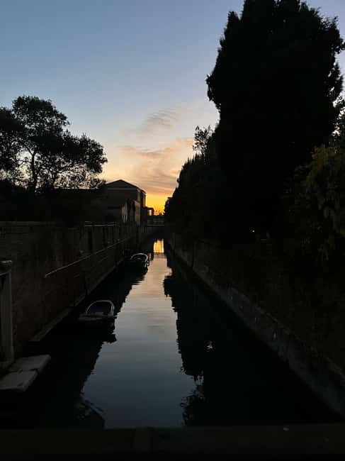 Venice: Sunrise Walking Tour with Espresso - Why Venice is worth seeing before breakfast