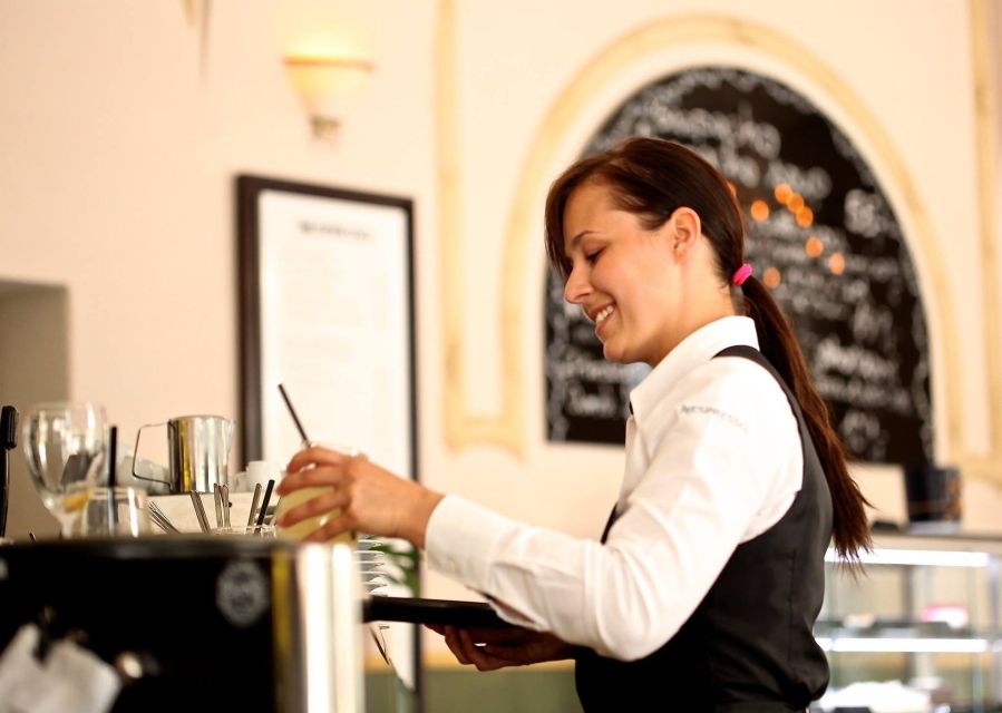 Vienna: Guided Viennese Coffee-House Tour - Prückel and the classic café setting