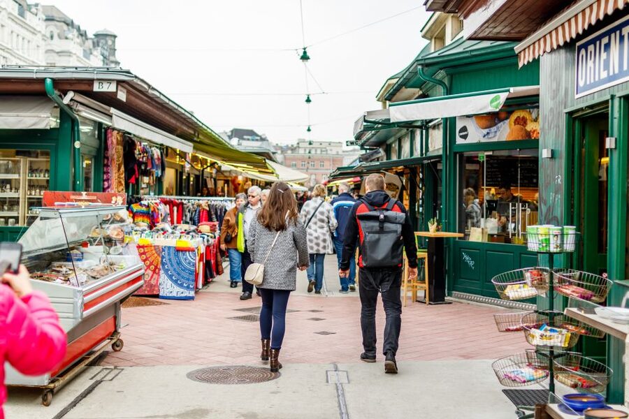 Vienna: Typical Austrian Food Tour with Coffee House Visit - Candy making and the sweet middle of the walk