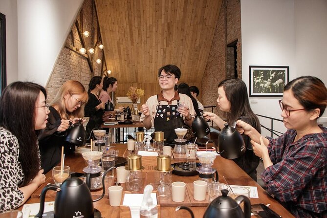 Vietnamese Coffee & Culture Exploration in Hồ Chí Minh City - Starting at Lacàph Coffee in District 1
