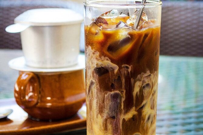 Vietnamese Culture and Coffee Making Class - A family-run class with room for humor