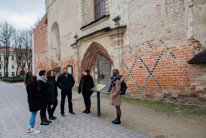 Vilnius: Morning Coffee Tour with Local Guide - Key points at a glance